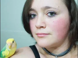 Share Portraits of You and Your Bird(s)