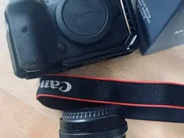 Canon r6 $1800