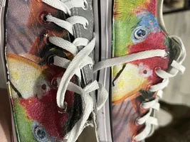 I got bonita shoes!