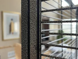 Help! AGS Rust Paint for chipped cage?